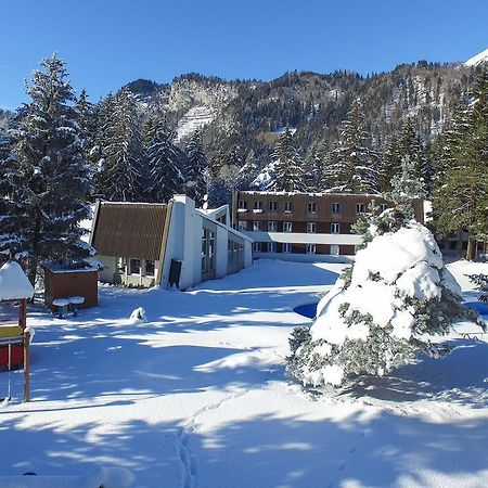 Hotel Grüsch エクステリア 写真