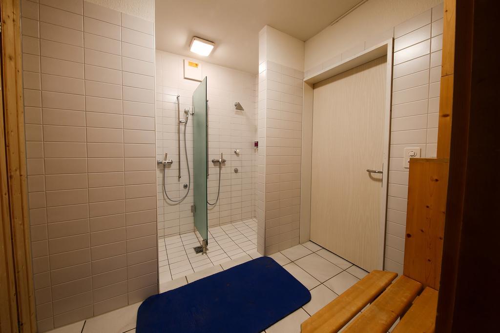 Hotel Grüsch エクステリア 写真